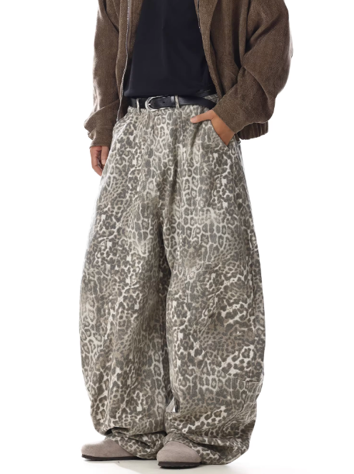 "JAGUAR" BAGGY JEANS