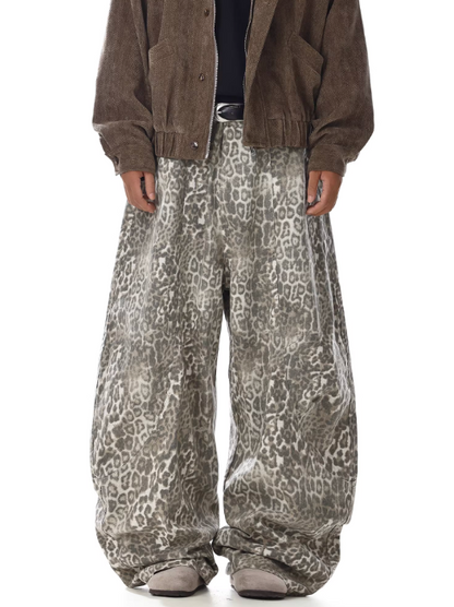 "JAGUAR" BAGGY JEANS